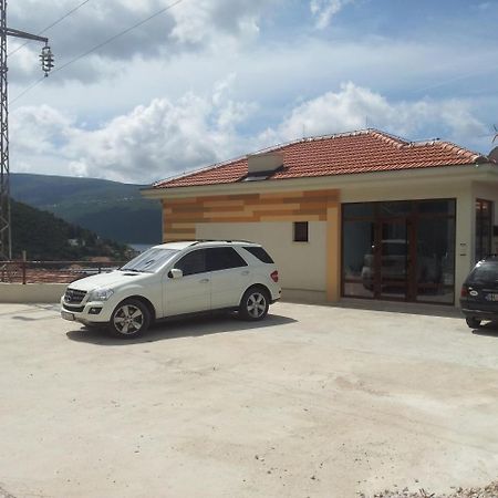 Apartments Ploski Herceg Novi Exterior photo